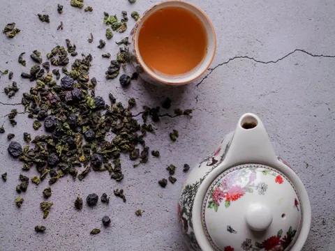 武夷岩茶品種指南：肉桂、水仙、大紅袍的風味世界